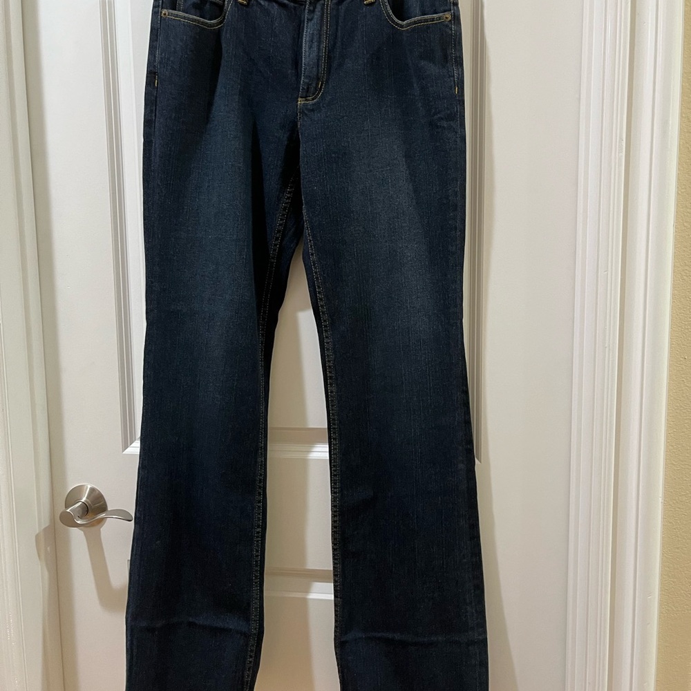 MICHAEL KORS Women’s Blue Jeans. 31” waist.